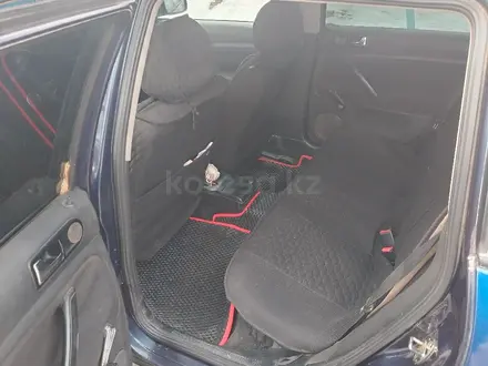 Volkswagen Passat 1998 года за 1 500 000 тг. в Уральск – фото 5