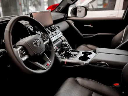 Toyota Land Cruiser GR Sport 2024 года за 61 700 000 тг. в Усть-Каменогорск – фото 10