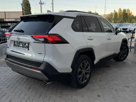 Toyota RAV4 2025 года за 16 700 000 тг. в Актобе – фото 12