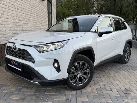 Toyota RAV4 2025 года за 16 700 000 тг. в Актобе – фото 2