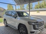 Toyota Land Cruiser 2021 года за 43 000 000 тг. в Шымкент