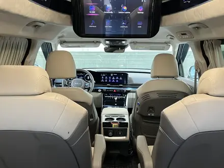 Kia Carnival 2023 года за 27 000 000 тг. в Алматы – фото 25
