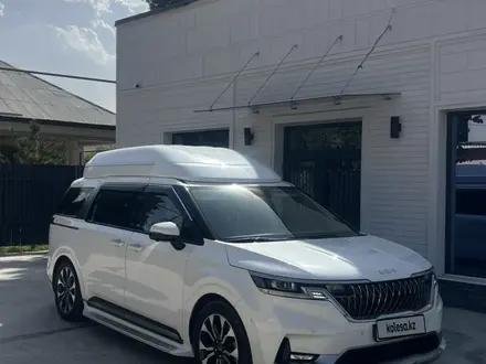 Kia Carnival 2023 года за 27 000 000 тг. в Алматы – фото 27