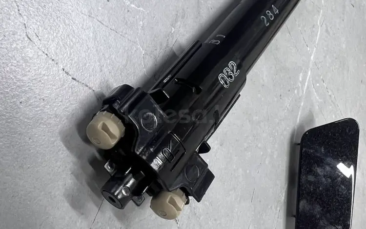 Омыватель фар Lexus LX 570 2016-2022 ORIGINAL за 65 000 тг. в Алматы