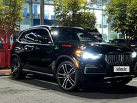 BMW X5 2020 года за 38 600 000 тг. в Алматы