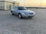 Toyota Camry 1997 года за 3 500 000 тг. в Туркестан – фото 2