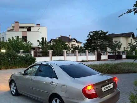 Toyota Camry 2002 года за 4 100 000 тг. в Актау – фото 2