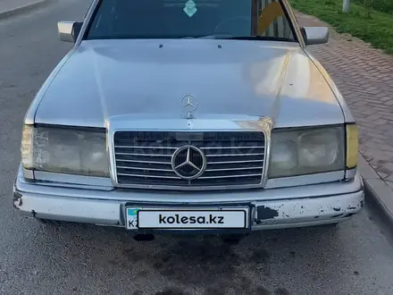 Mercedes-Benz E 230 1992 года за 800 000 тг. в Шымкент – фото 17