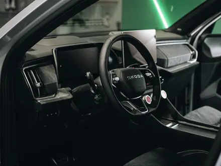 Skoda Kodiaq Sportline Plus 2026 года за 19 990 000 тг. в Алматы – фото 8