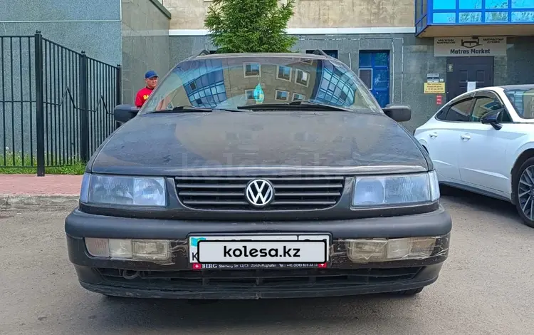 Volkswagen Passat 1995 года за 2 700 000 тг. в Астана