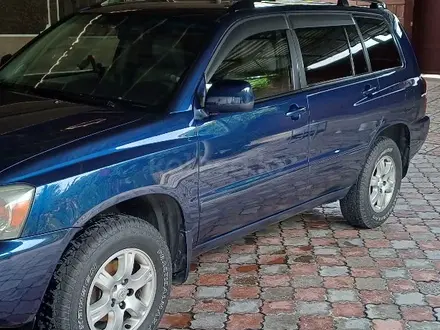 Toyota Highlander 2004 года за 7 800 000 тг. в Шымкент – фото 3