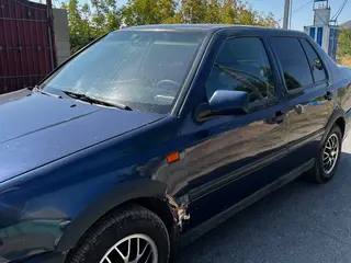 Volkswagen Vento