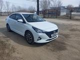 Hyundai Accent 2020 года за 7 200 000 тг. в Усть-Каменогорск – фото 2