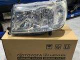 Фары на Toyota Land Cruiser 100 новые за 50 000 тг. в Алматы