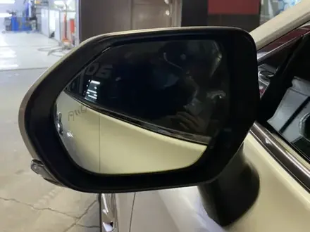 Toyota Camry 2019 года за 15 200 000 тг. в Актобе – фото 5
