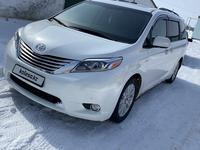 Toyota Sienna 2016 годаfor12 500 000 тг. в Атырау