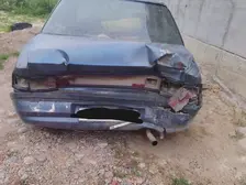 Mazda 323, 1990
