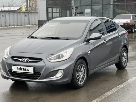 Hyundai Accent 2013 года за 5 500 000 тг. в Уральск – фото 4