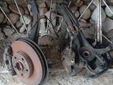 Цапфа перед со ступицей на Фольксваген Туарег за 30 000 тг. в Алматы