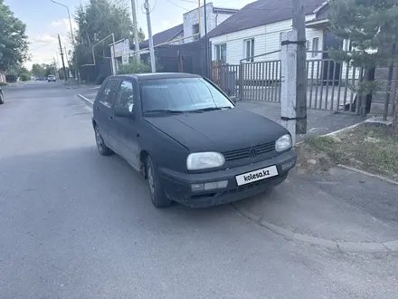 Volkswagen Golf 1993 года за 550 000 тг. в Астана – фото 3