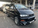 Mitsubishi Delica 2004 годаүшін2 300 000 тг. в Алматы