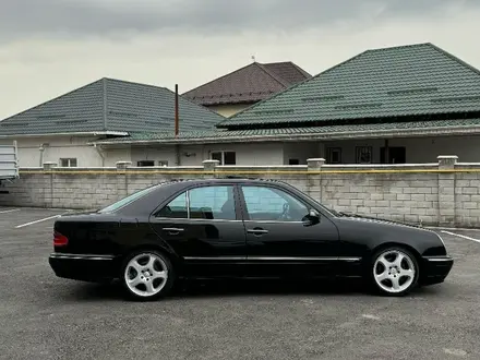 Mercedes-Benz E 280 2001 года за 5 200 000 тг. в Алматы – фото 35