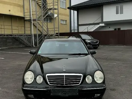 Mercedes-Benz E 280 2001 года за 5 200 000 тг. в Алматы – фото 18