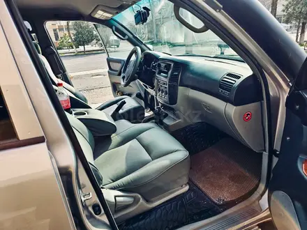 Toyota Land Cruiser 2004 года за 13 000 000 тг. в Шымкент – фото 17