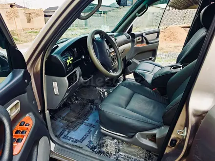 Toyota Land Cruiser 2004 года за 13 000 000 тг. в Шымкент – фото 24