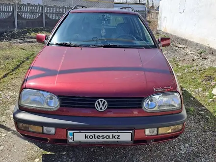 Volkswagen Golf 1995 года за 2 050 000 тг. в Талдыкорган