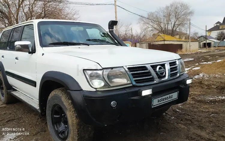 Nissan Patrol 1998 года за 4 500 000 тг. в Атырау