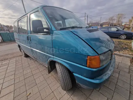 Volkswagen Multivan 1993 года за 2 600 000 тг. в Караганда – фото 2