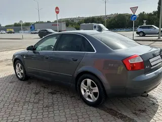 Audi A4, 2001
