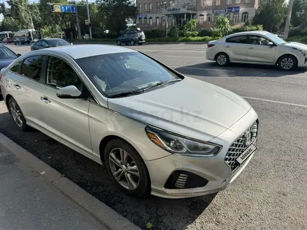 Hyundai Sonata 2018 года за 6 950 000 тг. в Алматы – фото 3
