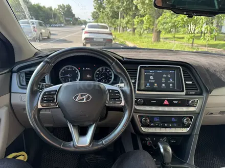 Hyundai Sonata 2018 года за 6 950 000 тг. в Алматы – фото 6