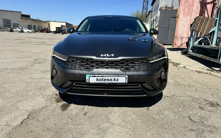 Kia K5 2022 года за 13 600 000 тг. в Караганда