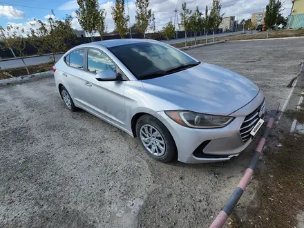 Hyundai Elantra 2017 года за 5 000 000 тг. в Атырау