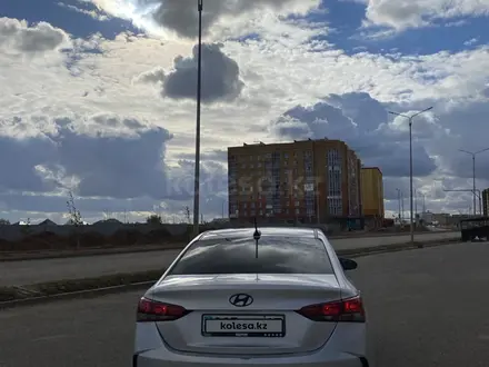 Hyundai Accent 2021 года за 7 500 000 тг. в Уральск – фото 6