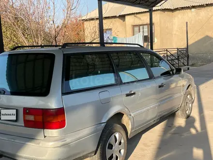 Volkswagen Passat 1993 года за 1 500 000 тг. в Шымкент – фото 4