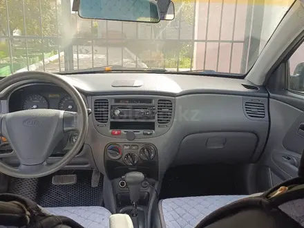 Kia Rio 2006 года за 3 300 000 тг. в Астана