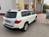 Toyota Highlander 2011 годаfor14 444 444 тг. в Туркестан