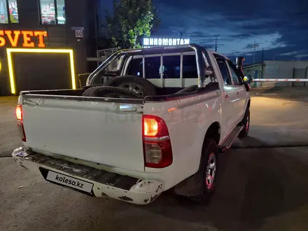 Toyota Hilux 2005 года за 5 500 000 тг. в Актобе – фото 6