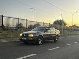 Volkswagen Vento 1993 года за 1 100 000 тг. в Шымкент