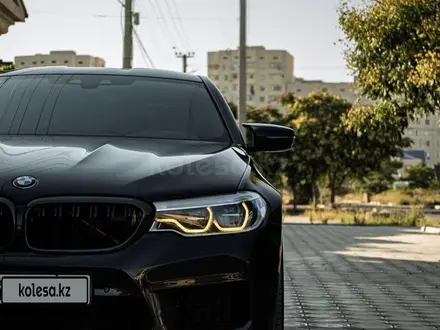 BMW M5 2019 года за 38 000 000 тг. в Алматы – фото 2