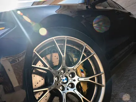 BMW M5 2019 года за 38 000 000 тг. в Алматы – фото 6