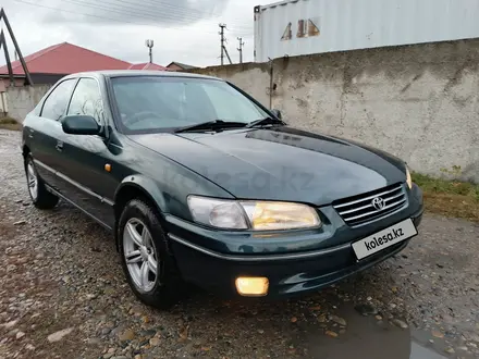 Toyota Camry Gracia 1997 года за 3 100 000 тг. в Усть-Каменогорск