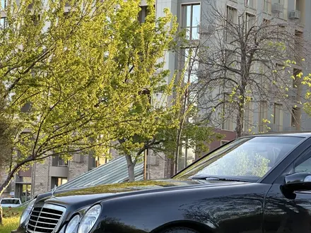 Mercedes-Benz E 240 2000 года за 3 900 000 тг. в Шымкент – фото 9