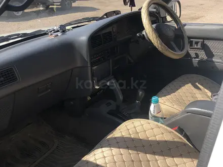 Toyota Hilux Surf 1995 года за 3 000 000 тг. в Кокшетау – фото 4