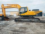 Hyundai  R300LC 2018 года за 33 000 000 тг. в Астана