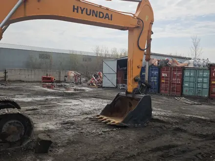 Hyundai  R300LC 2018 года за 33 000 000 тг. в Астана – фото 21